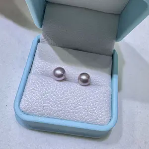 Natural freshwater pearl purple pigment stud earrings