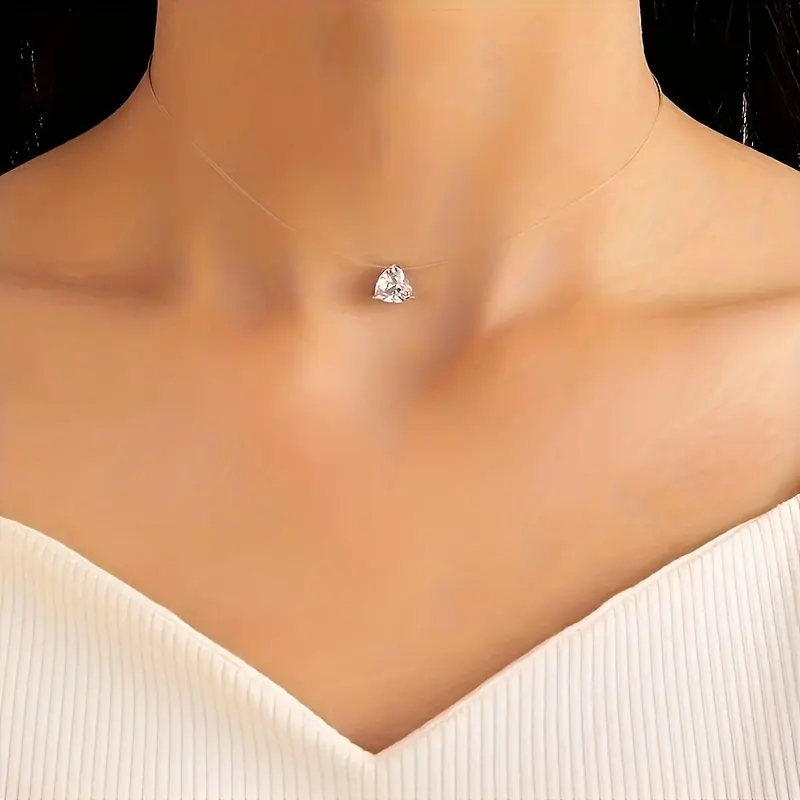 Women's Invisible Fishing Line Choker Necklace - CZ Diamond-Encrusted Heart Pendant, Minimalist Transparent Chain Detailing, Dainty Elegant Costume Jewelry for Women, Diamond-Encrusted Heart-Shaped Necklaces, Chain Detailing Necklaces