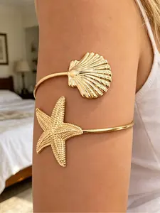 A bracelet featuring shells and starfish arms, women's summer upper-arm bracelet, beach-style body jewelry, Adjustable cuff, suitable for Christmas, Halloween, summer, Valentine's Day, a gift for ladies in white, red