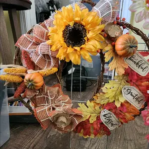 Wreaths, decor, seasonal.