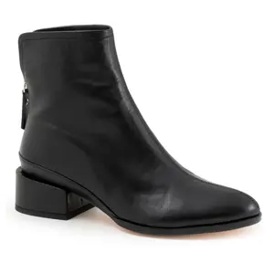 EOS Cast Leather Offset Block Heel Boot