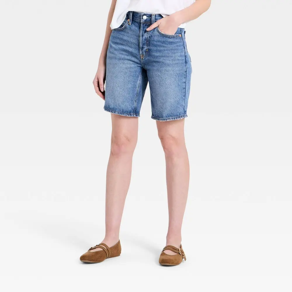 Women's Mid-Rise Woven Denim Bermuda Jorts Jeans - Midweight Fabric Shorts for Women, Universal Fit, Pocket Clothes, Fashion Apparel, Garment
