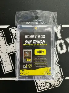 Hobby Box 100pt Magnetic Card Holder