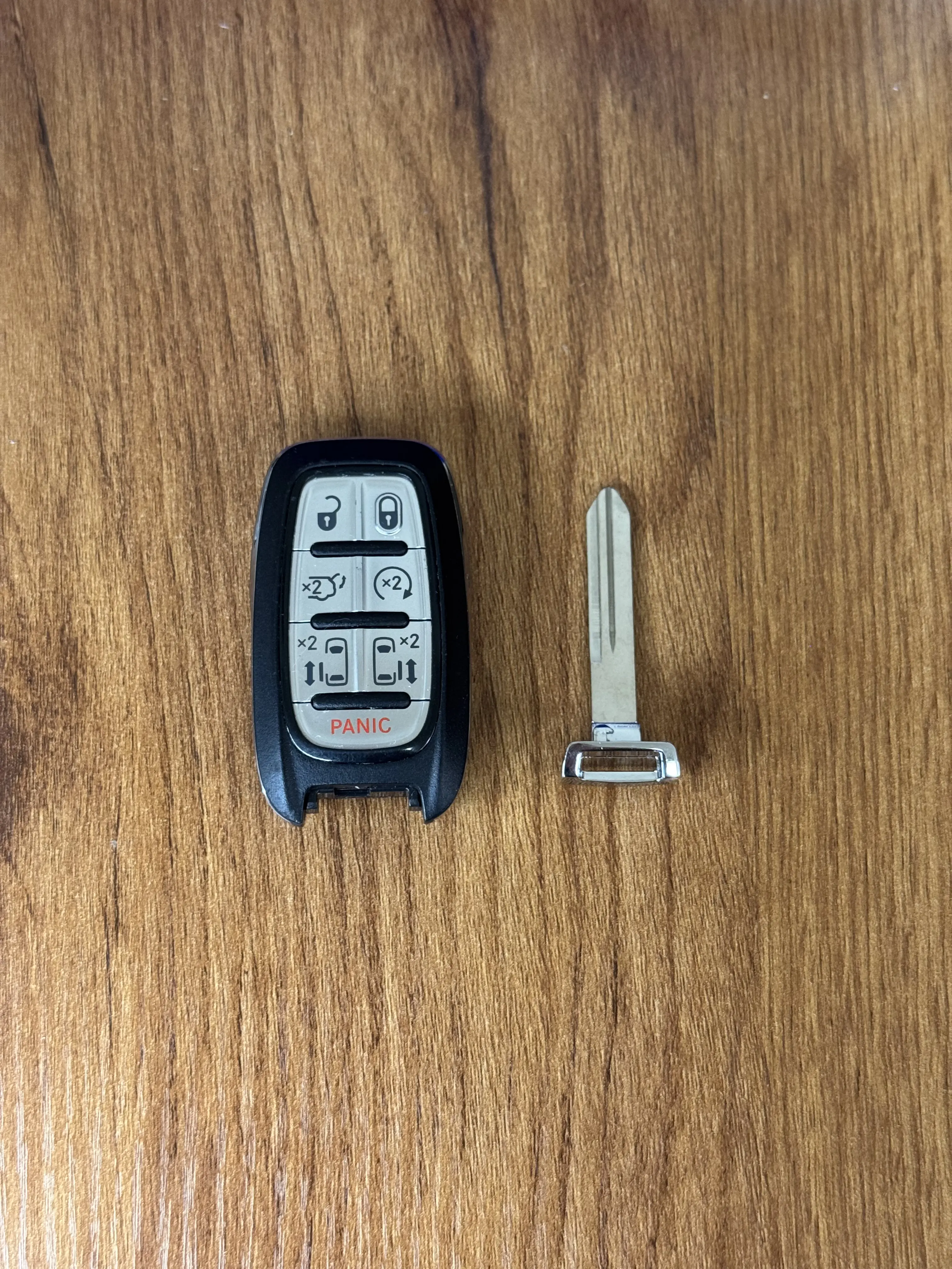 Chrysler Pacifica 7 Button Smart Key Fob OEM Tested Unlocked