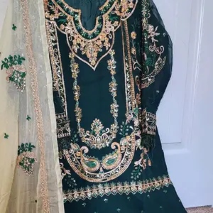 Dark Green Pakistani Set!