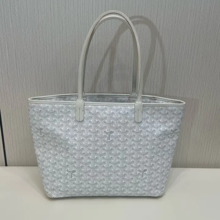 Pre-owned Goyard Leather tote bags Saint Louis Tote Bag 21120074