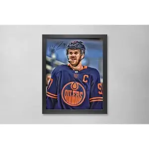 Connor McDavid Hockey | No Frame | Sports Wall Art | Athlete Motivational Poster | Modern Home Decor | Unisex Gift | Graphic Poster