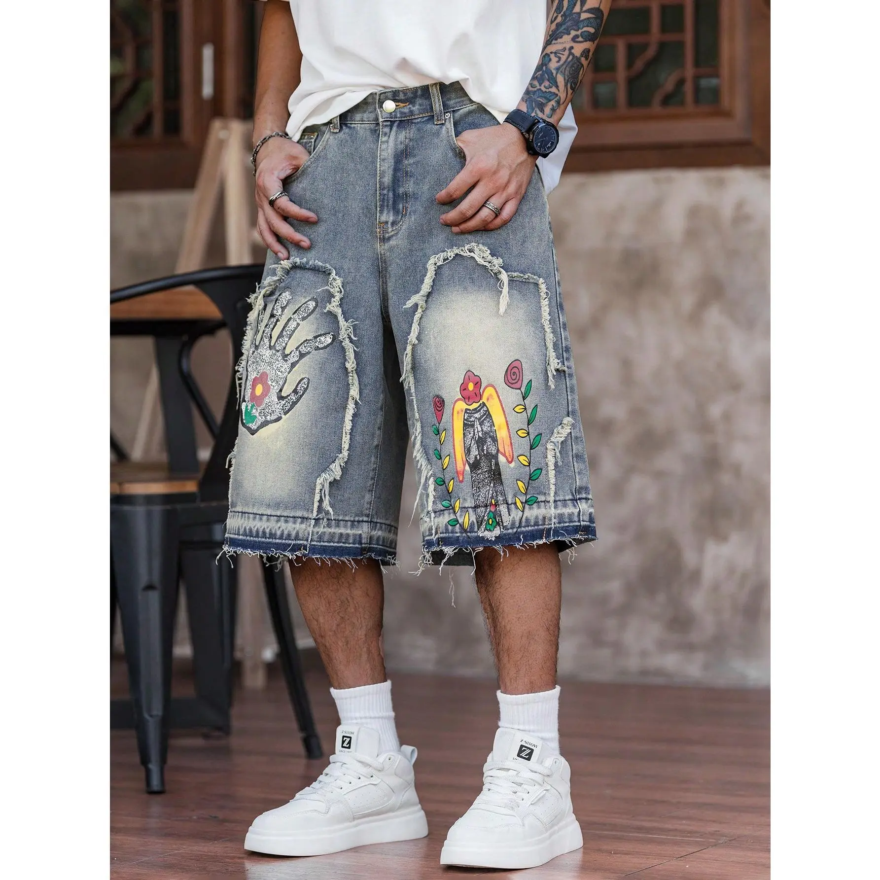 Men's Streetwear Loose-Fit Wide-Leg Denim Jorts with Tropical Floral Motif, Frayed Pockets, Mid-Thigh Length, Casual Menswear Bottoms for Outdoors, Cold Wash, Do Not Bleach