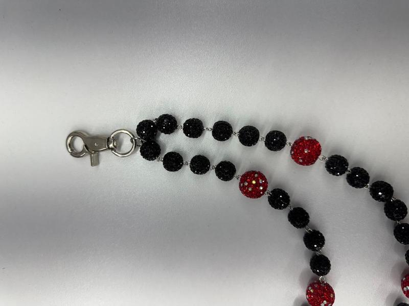 BLCK RED W DOTS WALLET CHAIN
