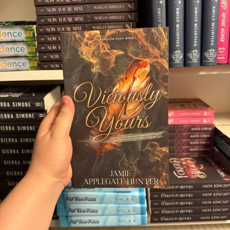 Viciously Yours by Jamie Applegate Hunter