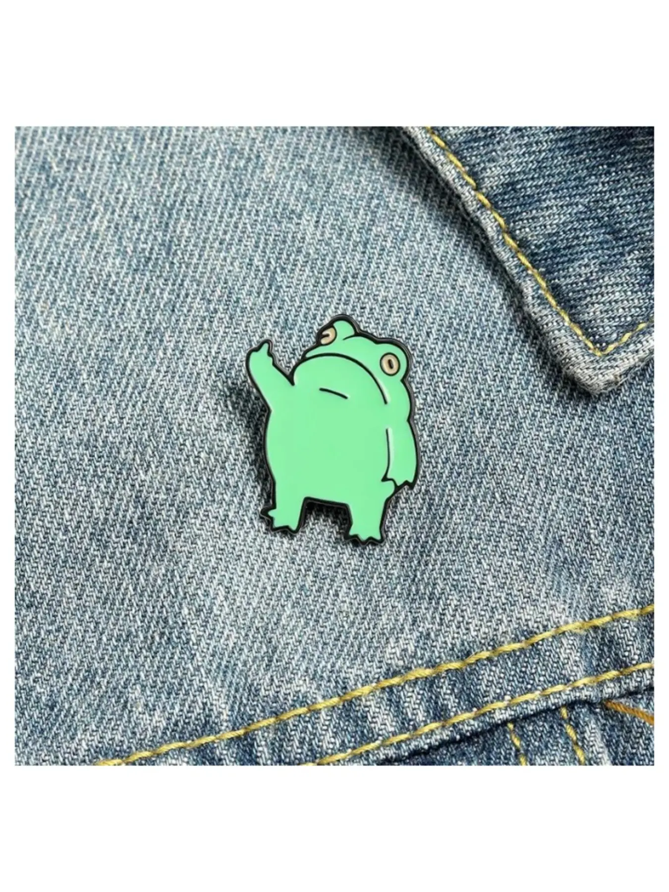 Cute Cartoon Frog Design Brooch, Fashion Alloy Material Badge for Daily Clothing Decor, Trendy All-match & Exquisite Brooch for Birthday Gift, Alloy Brooch Pin