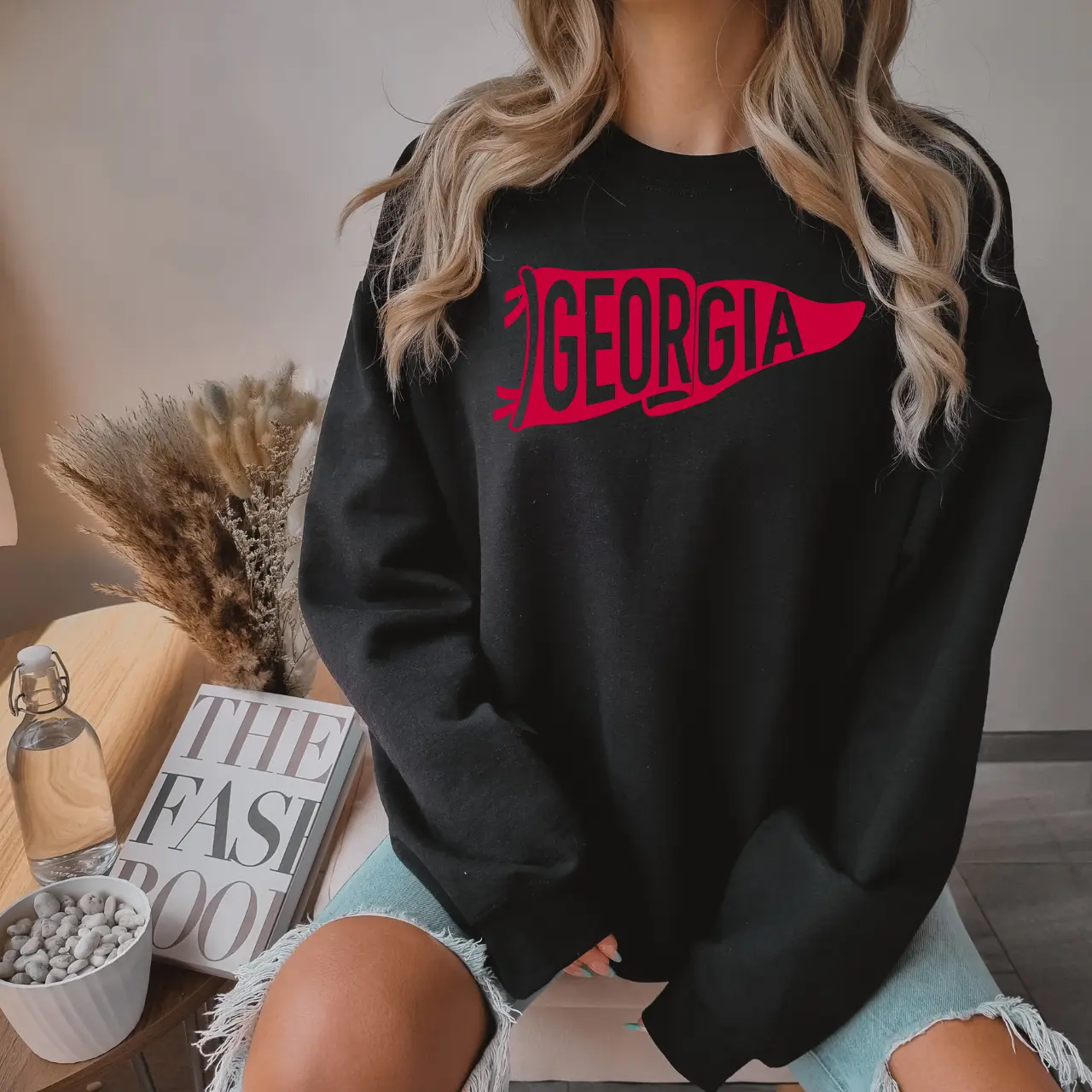 Georgia Pennant Crewneck Sweater, College Football, Game Day Outfit, Crewneck Sweatshirt Womenswear