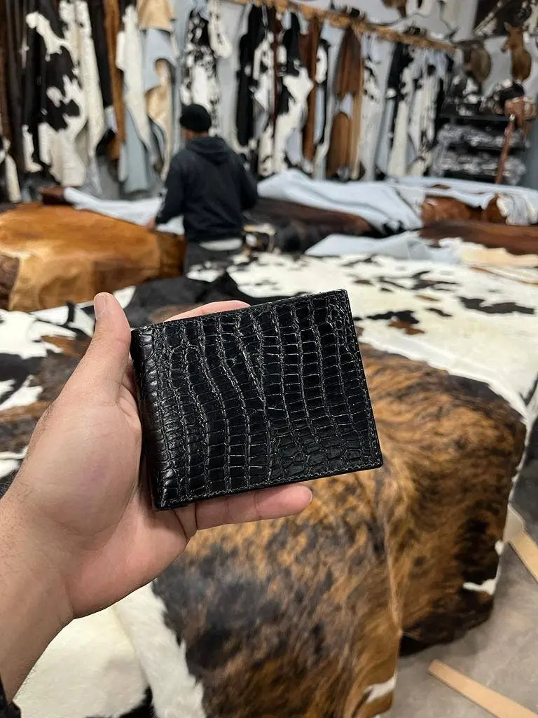 Western Linens - Tooled Leather Mens Wallets