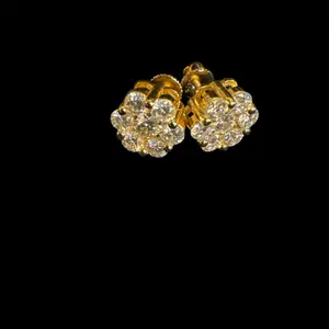 Unisex .925 Gold Plated Silver Moissanite Ear Rings 2.5 CTW Waterproof Passes Diamond Tester