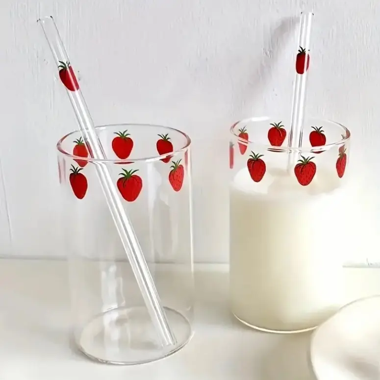 Glass Strawberry Cup
