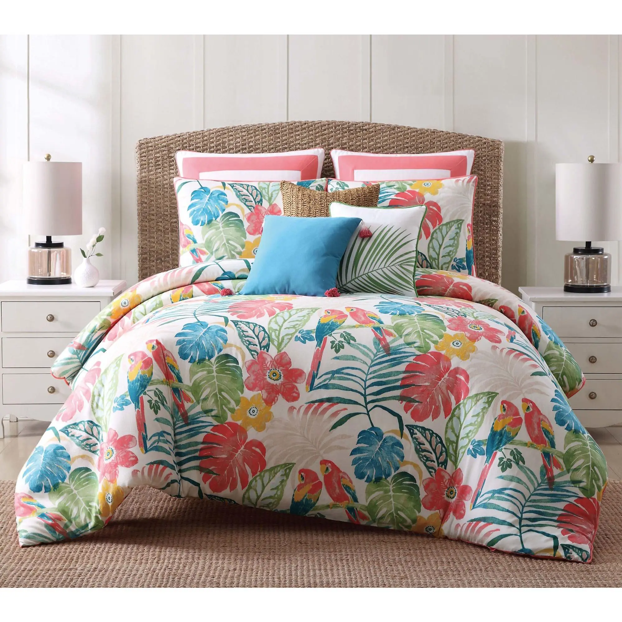 Oceanfront Resort Coco Paradise Full/Queen Comforter Set