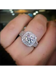 Fashionable Double-layered, Four Claw, Cubic Zirconia Engagement Ring