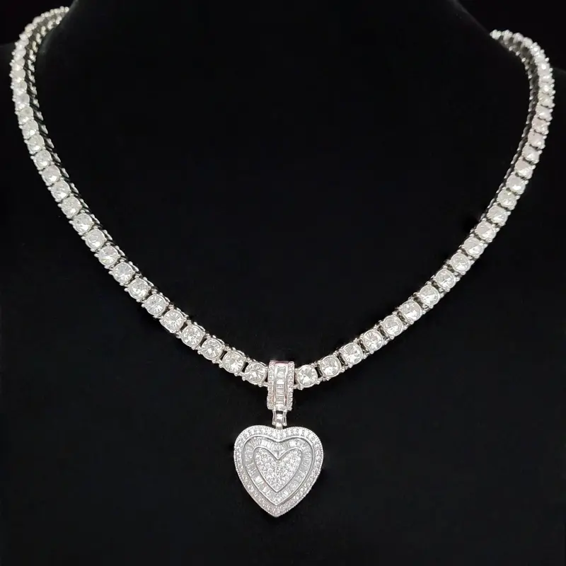 1Piece  Women Men Hiphop Love Heart Shape Pendant Necklace Fashion Punk Vintage Hip Hop Iced Out Bling Bling Necklace Cuban Link Design Is Perfect For Party Or Everyday Lovers' Gifts