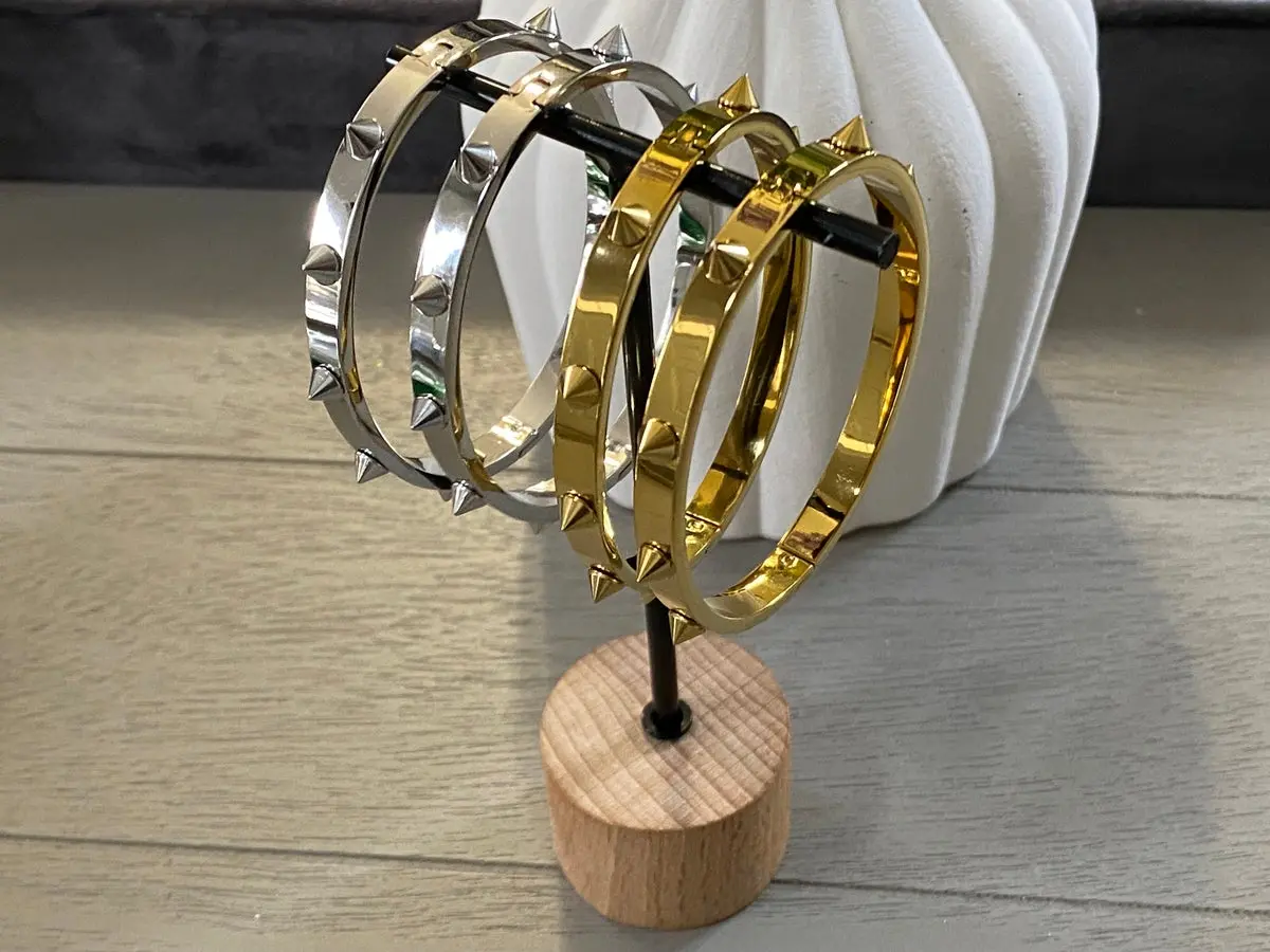 Spike Bangle (2 colors)