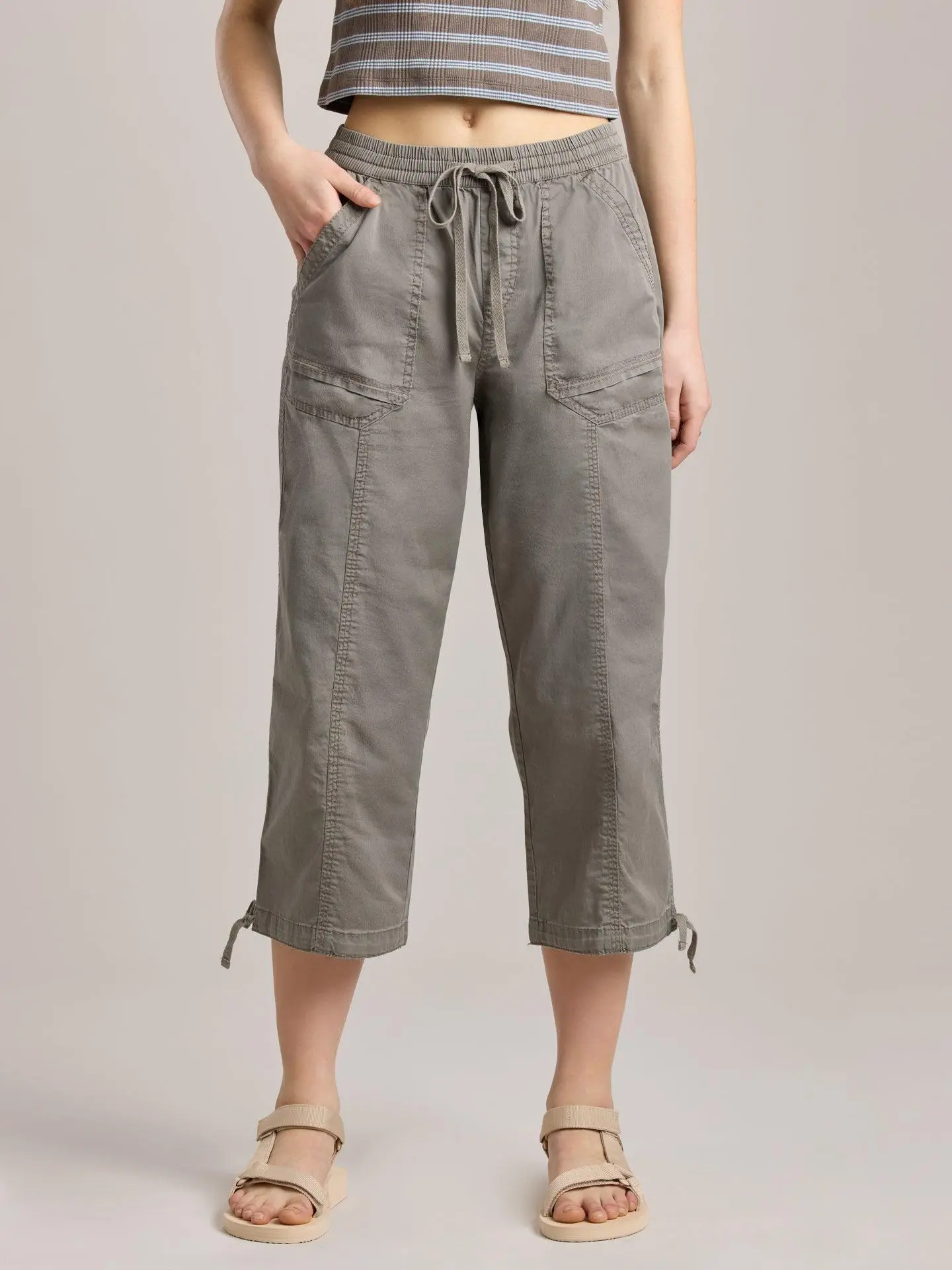 Cherianne Solid Crop Pant
