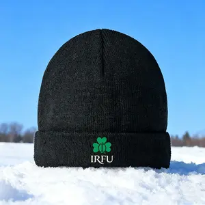 Green Clover Rugby Football Embroidered Knit Beanie Hat Warm Winter Outdoor Headwear for Men Women Teens Winter Sports Activities Casual Wear Suitable for Christmas New Year Thanksgiving Holiday Gift Ideas