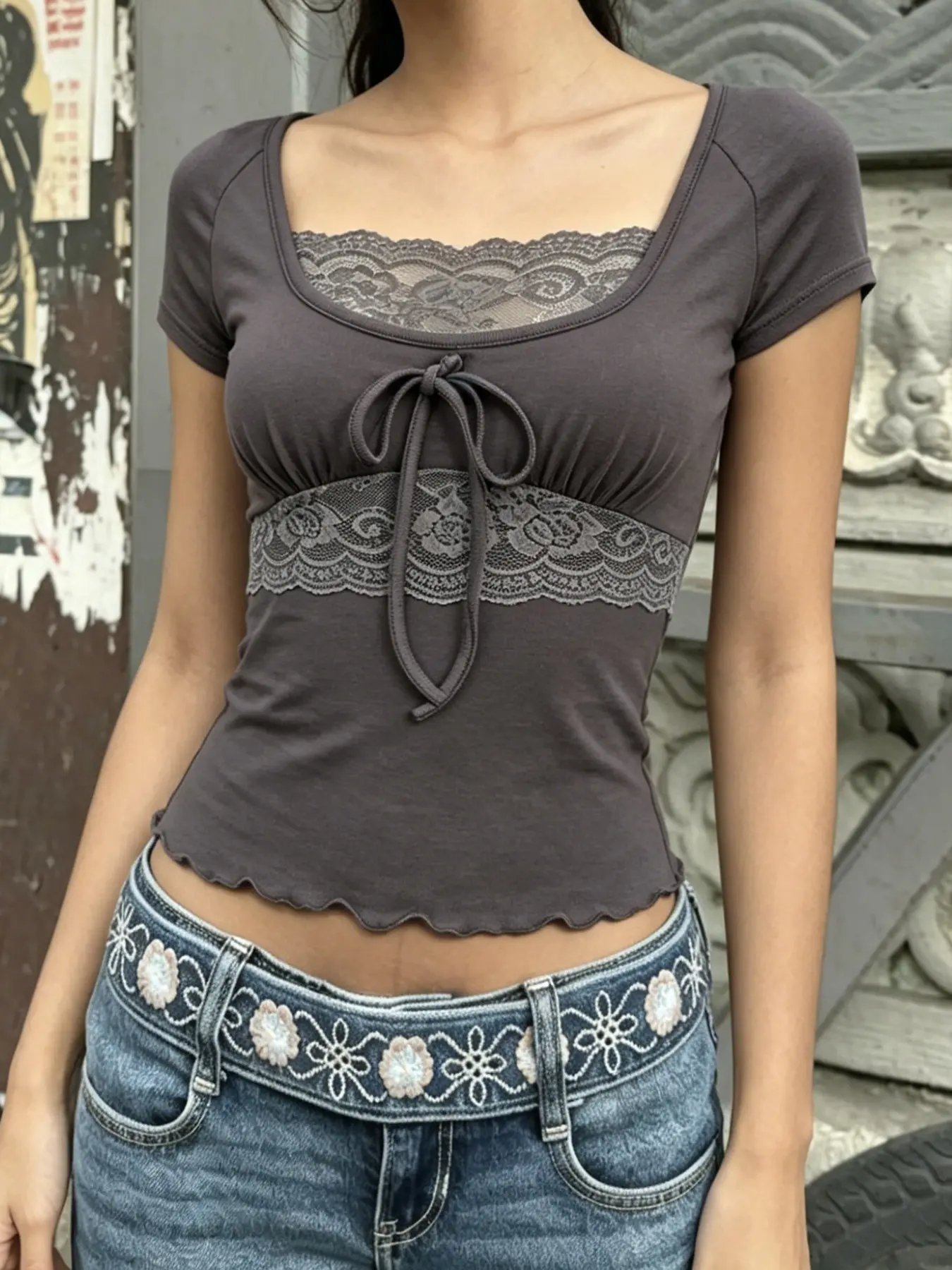 Lace Patchwork Bodycon Sexy Cropped Tees, Summer Chic Short Sleeves Women's Casual Classy Elegant Shirts, Fashionable 90s Vintage Elastic Streetwear Y2K Aesthetic Tops, Body Hugging Tops, Fitted Tops