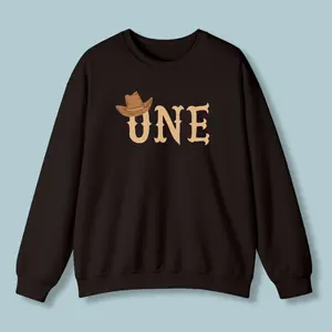 ONE Cowboy Hat Western Sweatshirt, Bold Western Cowboy Pullover, Minimalist Country Graphic Sweater, Unisex Streetwear, Cozy Fall Winter Outfit