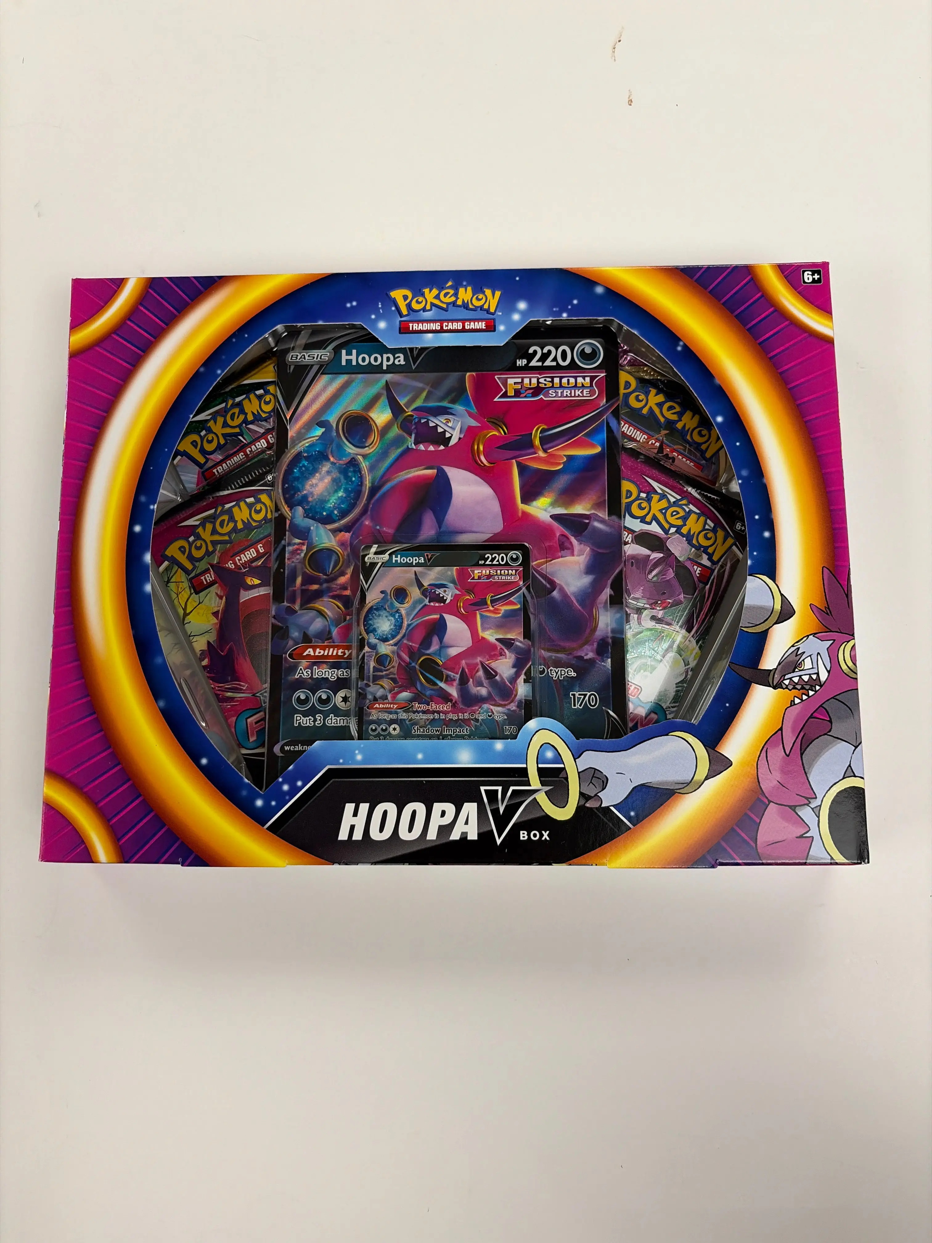 Pokémon Hoopa V Fusion Strike Box w/ Promo & Booster Packs