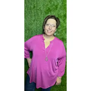 Lizzy in Magenta Top PLUS