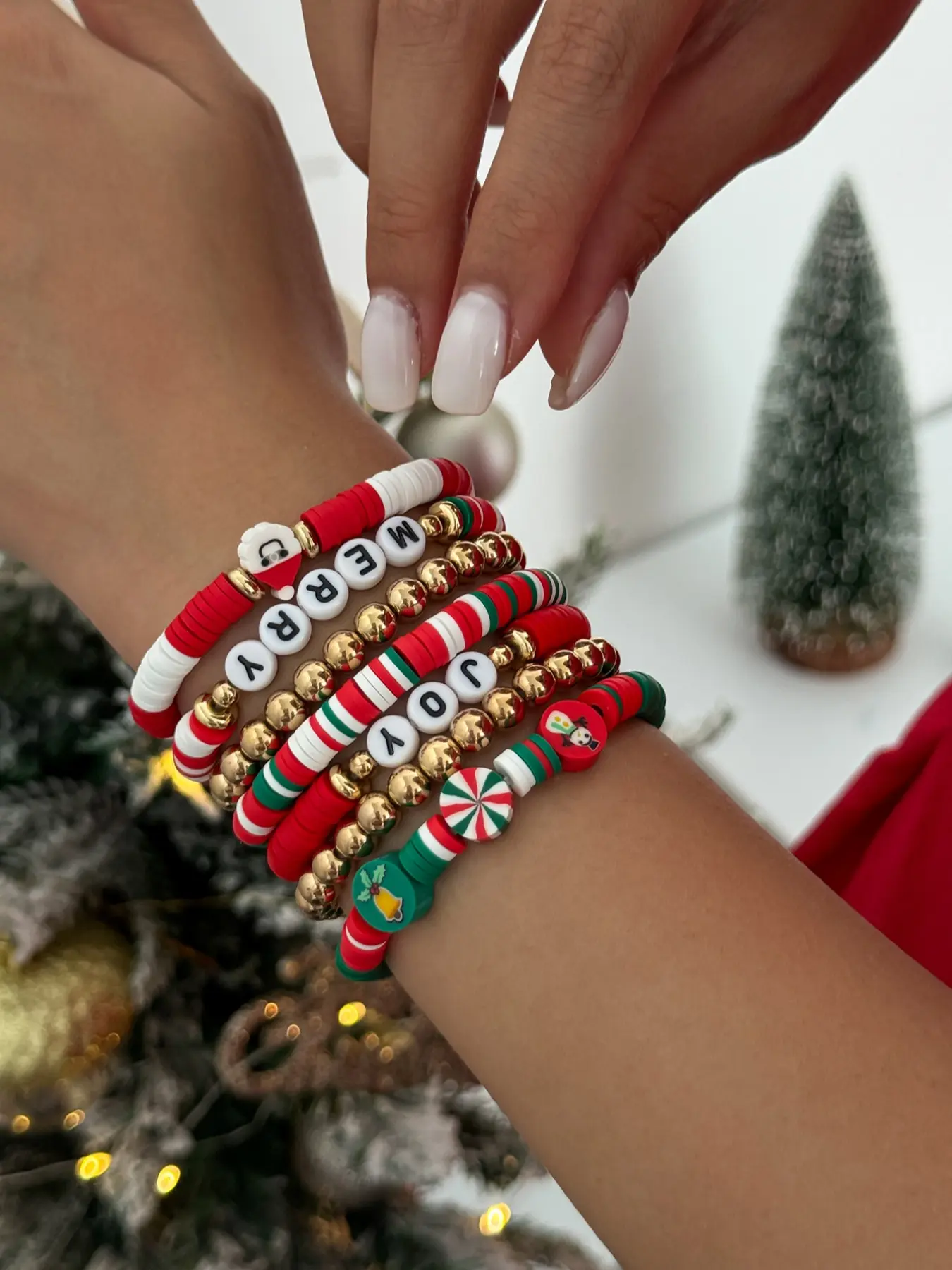 Christmas Soft Clay Bead Bracelet Set, Trendy Stack Bangle, Cute Holiday Gift, Versatile Jewelry Set, All Seasons Accessory, No Choking Hazard, Lead Free