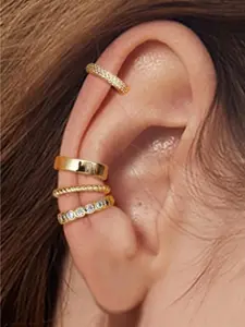 4 Pcs Minimalist Golden Silvery Non Pierced Ear Cuff Set for Women Men Adjustable Clip on Cartilage Earrings Lightweight Design Classic Simple Appearance Delicate Fake Ear Accessories for Daily Holiday Festival Party Exquisite Jewelry for Non Pierced Ears