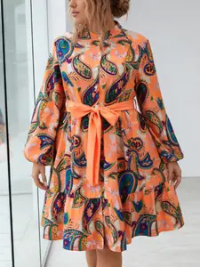 Plus Size Vintage Paisley Print Dress, Stand Collar Lantern Sleeves, Matching Waist Belt, Ruffle Hem, Bohemian Style Feminine, Perfect for Vacation, Casual Wear