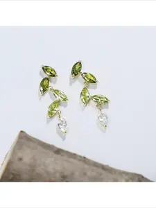 New Arrival Hot Sale Fashion Forest Style Fresh Olive Green Gradient Zircon Leaf Earrings Dangle Earrings For Women Unique Niche Design Exquisite Delicate Personalized Female Jewelry Earring