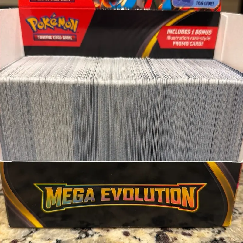 pokemon trading card game: mega evolution sleeved booster pack Chaos Rising Mega Evolution Pokemon Elite Trainer Box main image 1
