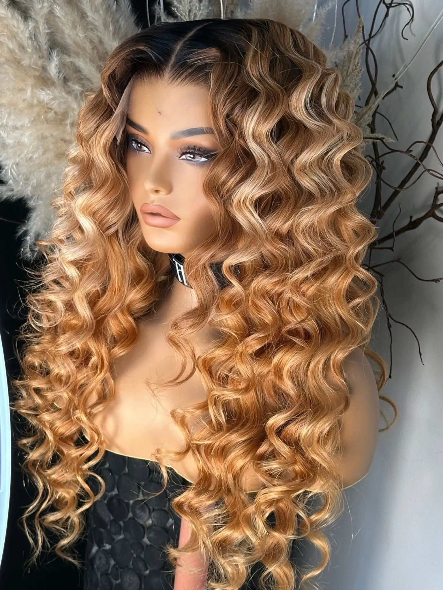 Bombshell Closure Wig