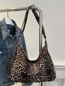 Leopard Print Pattern, Stylish Animal Print Design, Perfect for Clothing & Accessories, Trendy Fashion Accessory, Versatile Use