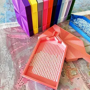 Diy Diamond Art Tray Silky Diamond Painting Tray with Lid Prismatic Shine Lid for Crafting Accessories