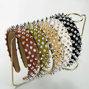Punk Studded Headband, Rock Roll Hair Band, Spike Hair Clips for Halloween Cosplay Party (Black)