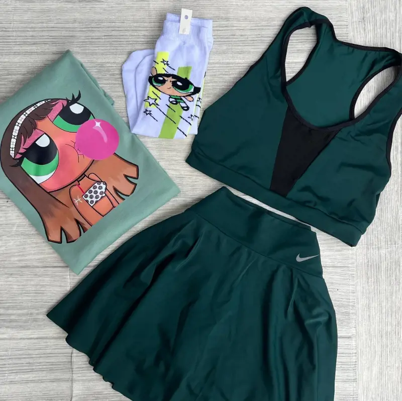 Y2K Powerpuff Buttercup Girls Aesthetic Shirt, Cute Retro Cartoon Graphic Tee, Baddie Bubblegum Girl Sweatshirt,