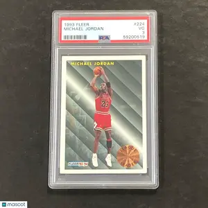 1993 Fleer #224 Michael Jordan PSA 3 VG Bulls