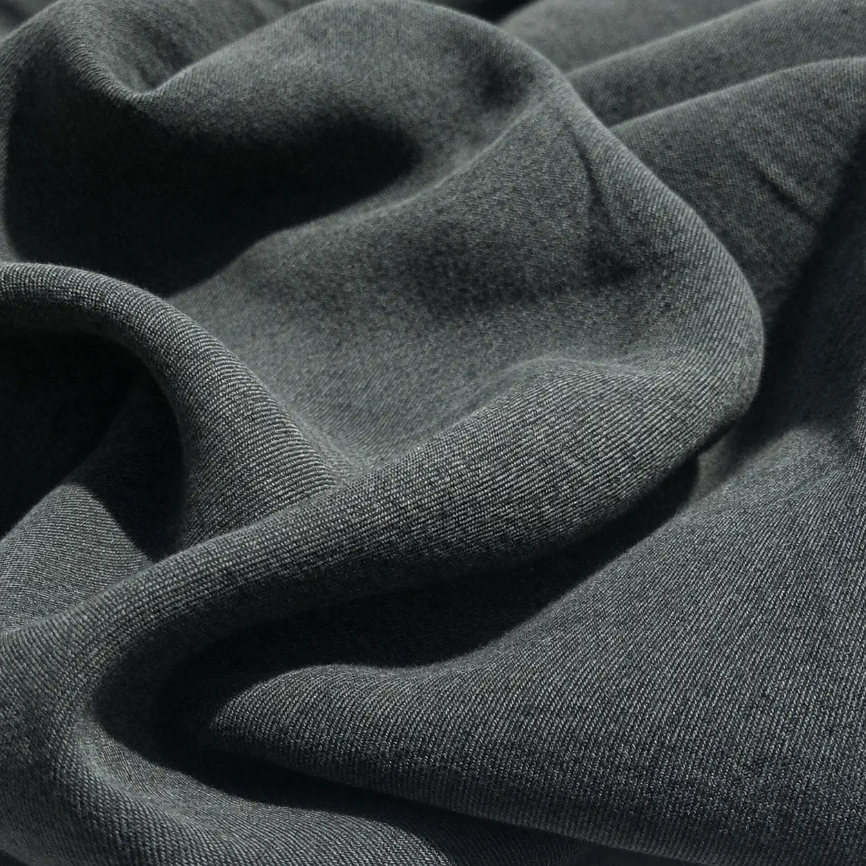60" 100% Tencel Lyocell Gabardine Twill Enzyme Washed Woven Fabric