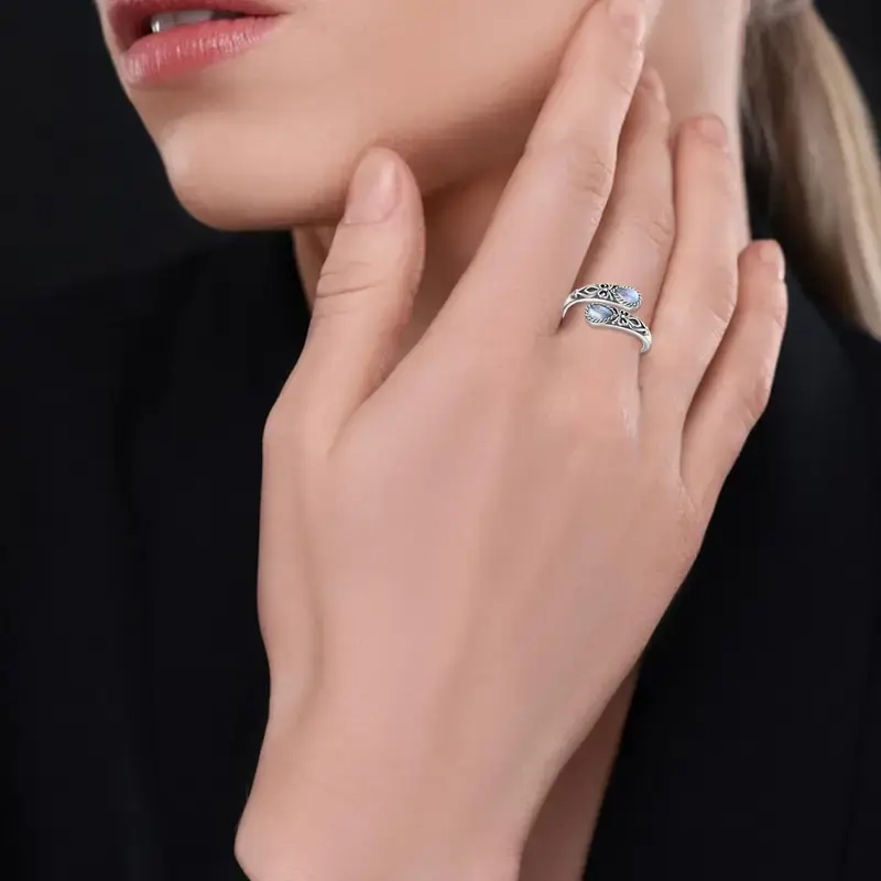 Natural Moonstone Rings for Women Adjustable Sunflower Thumb Ring Vintage Spoon Rings Labradorite Rings Gift For Mom Wife Sister Her