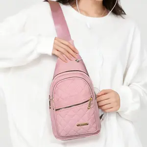 Women's Quilted Chest Bag, Casual Crossbody Shoulder Bag with Adjustable Strap, Crossbody Purse, Zipper Closure, Perfect for Daily Commute & Outdoor Activities, Versatile Travel Accessory, Minimalist Design