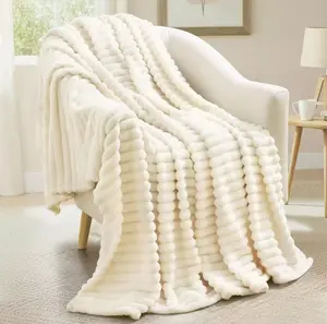 【Only one gift per customer】OOSWIFT Faux Fur Throw Blanket Luxury Lightweight Cozy Soft Throw for Couch Bed or Chair Hypoallergenic Machine Washable Double-Sided Fluffy Blanket Home Decor
