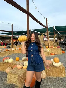 Madewell Western Denim Vest, Asos Women's Pinstripe Button Up Cowgirl Jeans Top