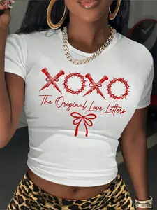 Fashionable Women's Short Top with Xoxo Letter Pattern, Casual Romatic Style, Perfect for Young Adults and Daily Wear