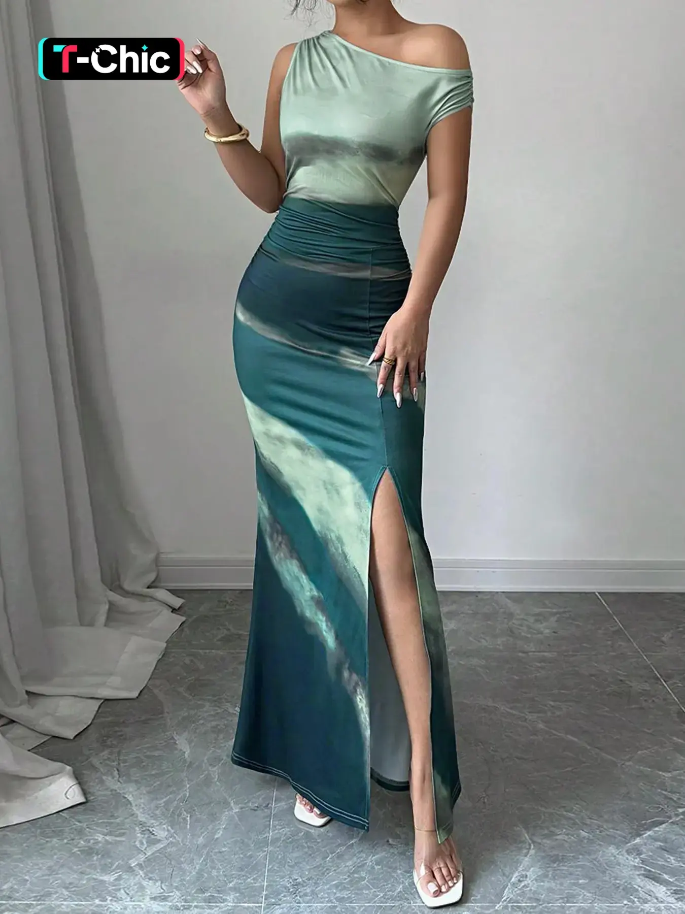 Women's Ombre Chic One-Shoulder Dress, Asymmetrical Neck Sleeveless Ruched-Waist Side-Slit Knit Maxi Dress Ideal for Casual Gatherings/Weekend Events/Street Outings - TikTok Shop Women's Ombre Chic One-Shoulder Dress, Asymmetrical Neck Sleeveless Ruched-Waist Side-Slit Knit Maxi Dress Ideal for Casual Gatherings/Weekend Events/Street Outings - TikTok Shop