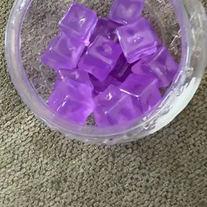 24 Glow-in-the-Dark Luminous Resin Ice Cubes - Ideal for Outdoor Garden Decor, Party Decorations, Durable and Non-Toxic Resin Blocks, Starry Sky Color-Changing Effect Shines in the Dark, Creative DIY Holiday Decorations, Outdoor Decorative