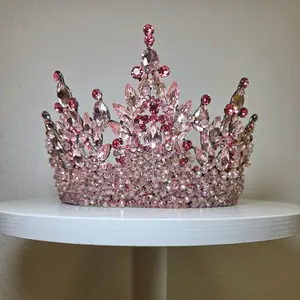 Beautiful Large Pink Crown with Elongated Peaks Gothic-Style Arches and Pointed Motifs for a Striking Silhouette