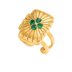 Clover Lockett Ring Clover Lockett Ring